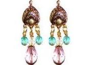 Golden Teardrops Beaded Earrings Free Pattern with Instructions and Directions